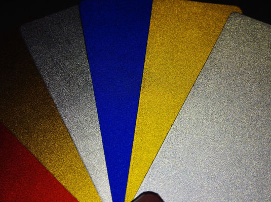 عاكس بولي كلوريد الفينيل ذاتية اللصق ملصق فينيل لفة ورق الأغطية العاكسة الطباعة المذيبات البيئية قطع الراسمة المواد