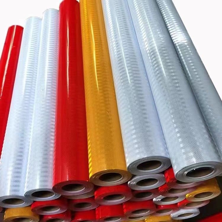 لفة صفائح عاكسة المنشورية 1.24m * 45.7m PVC التجارية للسلامة على الطرق