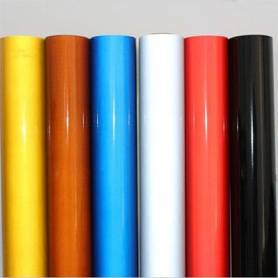 سوبر الزجاج الصف الهندسة الخرز المنشورية ورقة عاكسة للضوء 7 سنوات المتانة في الهواء الطلق ASTM D4956 النوع الثاني EN12899 Ra1